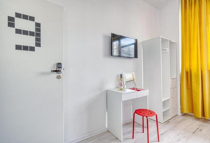 חדר סטנדרט, Level Rooms