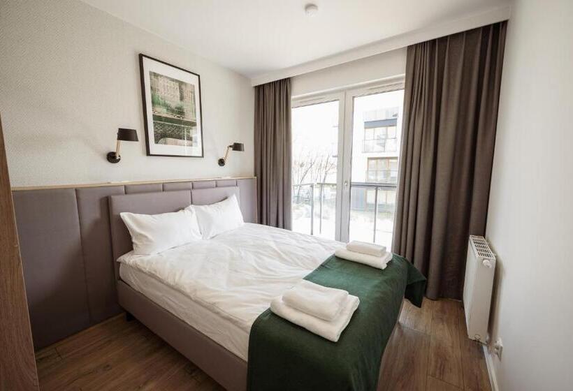 1 Bedroom Apartment River View, Marina Apartments