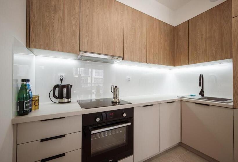 1 Bedroom Apartment River View, Marina Apartments