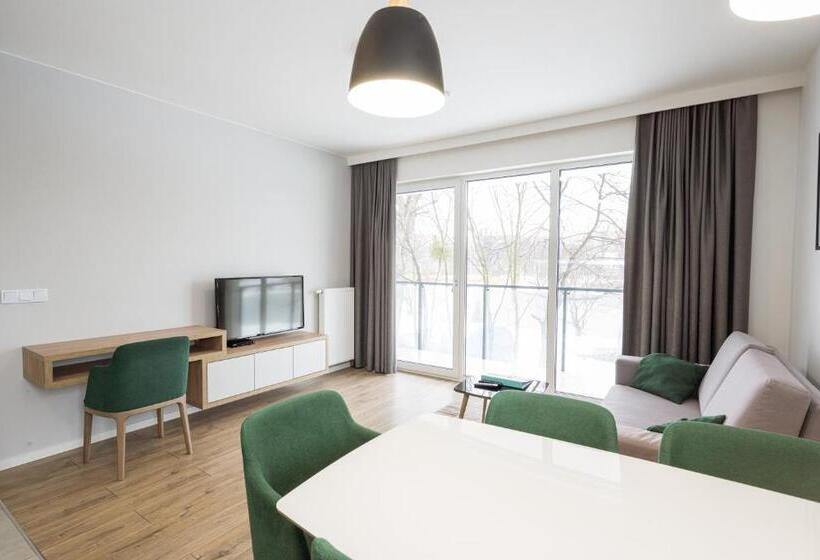 2 Bedrooms Apartment River View, Marina Apartments