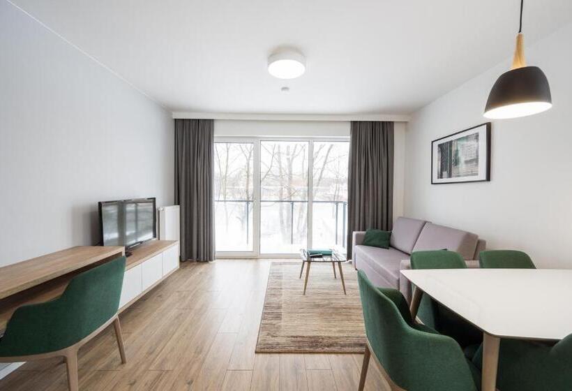 2 Bedrooms Apartment River View, Marina Apartments