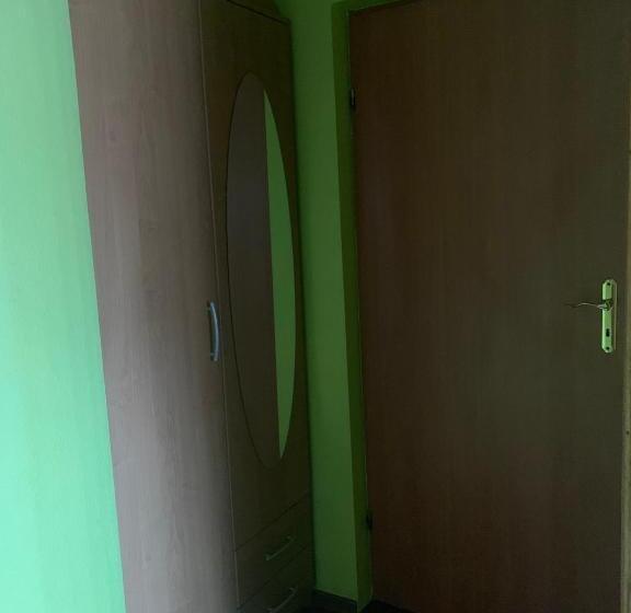 Номер Стандарт, Ik