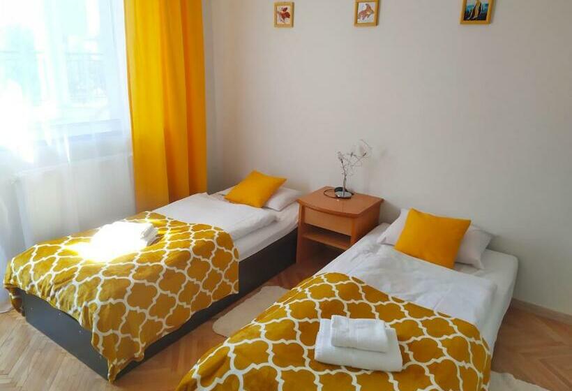 غرفة قياسية مزوَّدة بتراس, Dom Gościnny Zosia