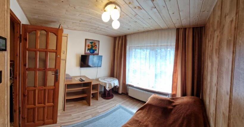 اتاق عادی, Pokój Pod Lasem U Ewki