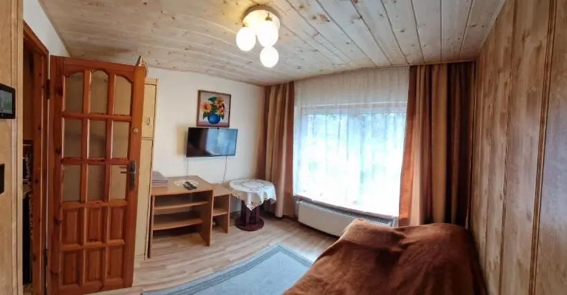 ベーシックルーム, Pokój Pod Lasem U Ewki