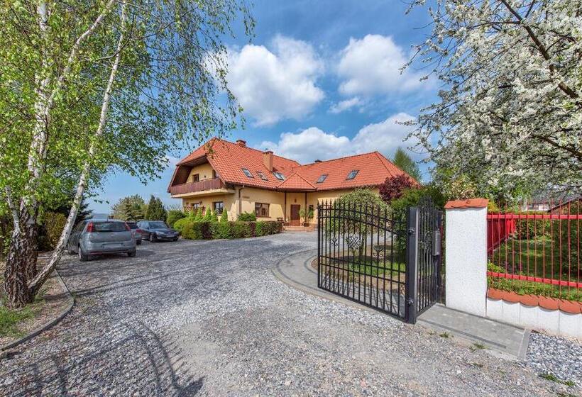 اتاق استاندارد یک تخته با سرویس بهداشتی مشترک, Rysiówka Pokoje Gościnne