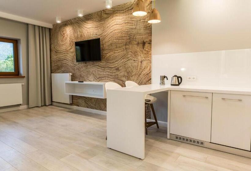 标准工作室, Royal Hill Residence