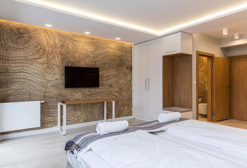 带露台的标准工作室, Royal Hill Residence