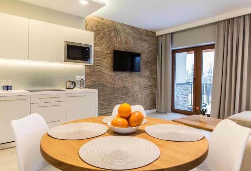 带1个卧室的高级公寓, Royal Hill Residence