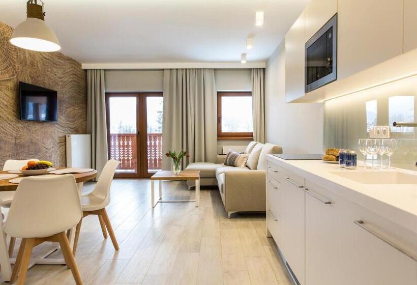 带1个卧室的豪华公寓, Royal Hill Residence