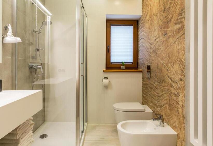 带1个卧室带观景的公寓, Royal Hill Residence