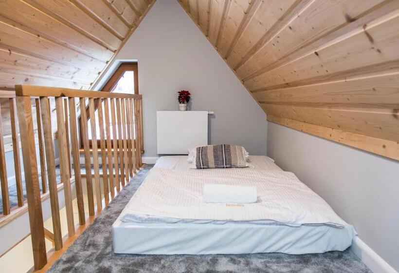 带1个卧室带观景的公寓, Royal Hill Residence