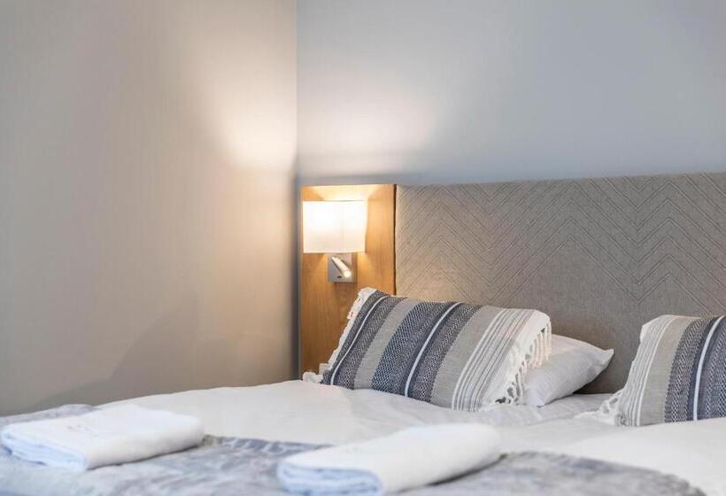 带1个卧室的带阳台的公寓, Royal Hill Residence