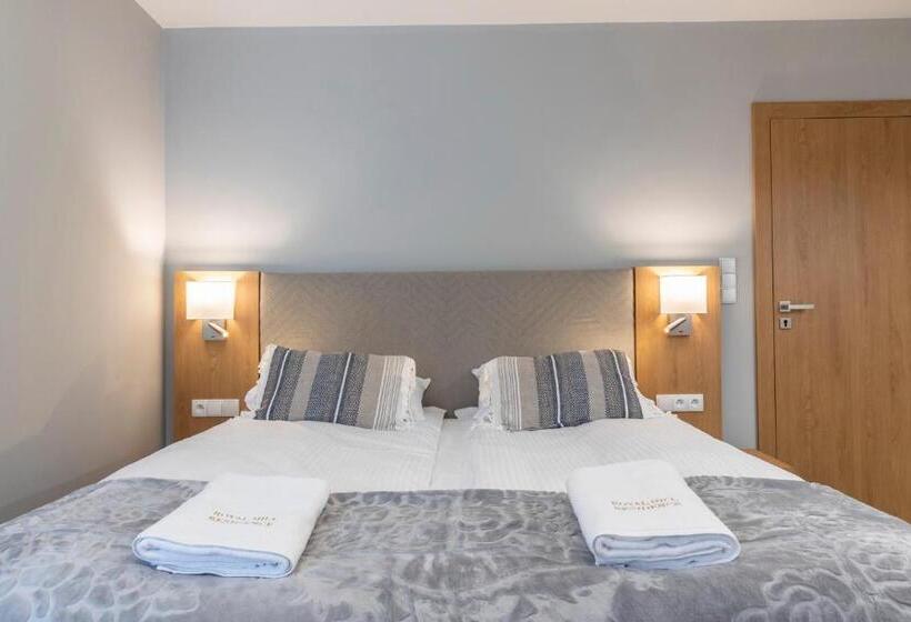 带1个卧室的带阳台的公寓, Royal Hill Residence