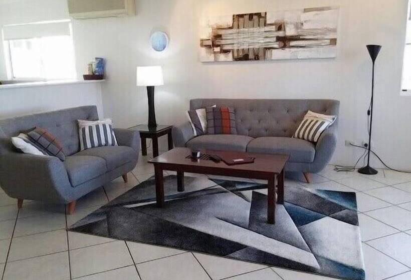 1침실 테라스 아파트 바다 전망, Bali Hai Apartments Noosa