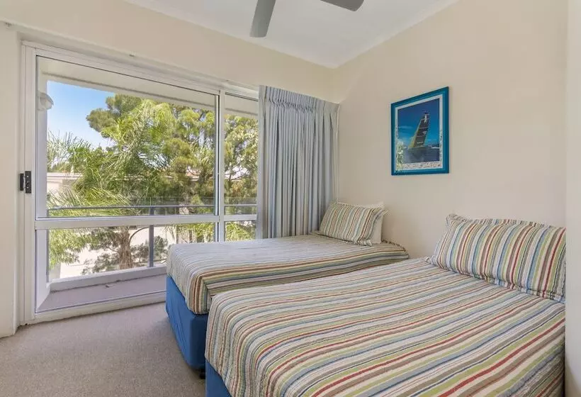1 Bedroom Penthouse Apartment, Bali Hai Apartments Noosa