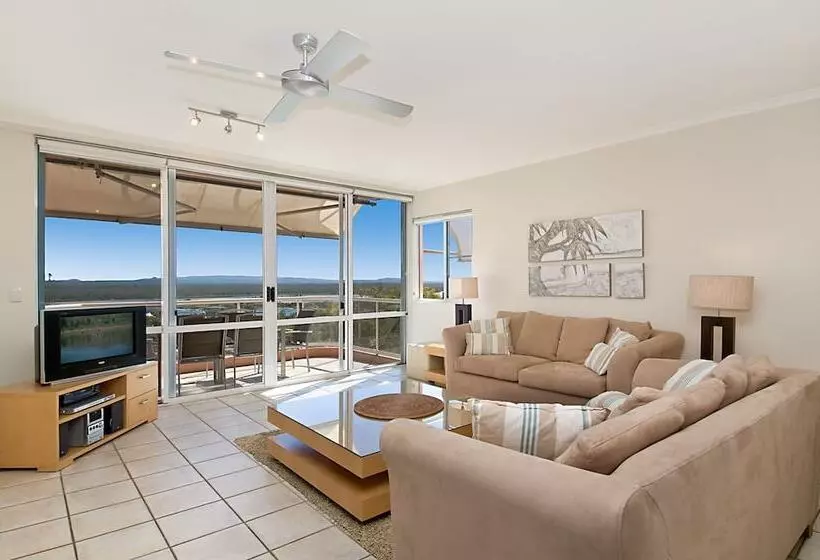 1 Bedroom Penthouse Apartment, Bali Hai Apartments Noosa