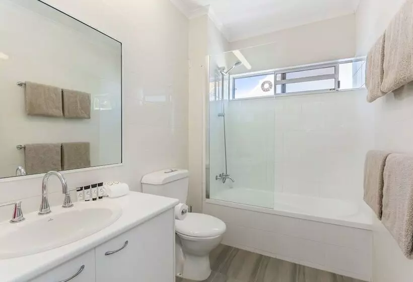 آپارتمان 3 خوابه با چشم‌انداز دریا, Bali Hai Apartments Noosa