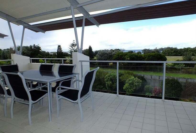 침실 3개 아파트, Pacific Marina Apartments