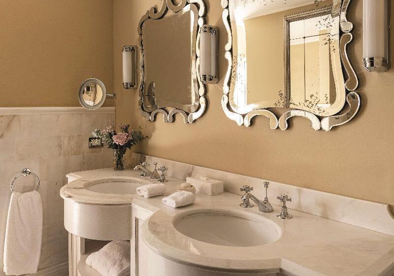 デラックスジュニアスイート, Castello Di Casole, A Belmond Hotel, Tuscany