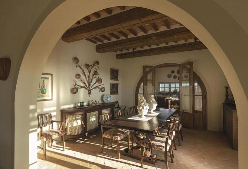 ガーデンビューの１ベッドルームビラ, Castello Di Casole, A Belmond Hotel, Tuscany