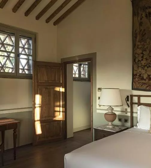 ガーデンビューの１ベッドルームビラ, Castello Di Casole, A Belmond Hotel, Tuscany