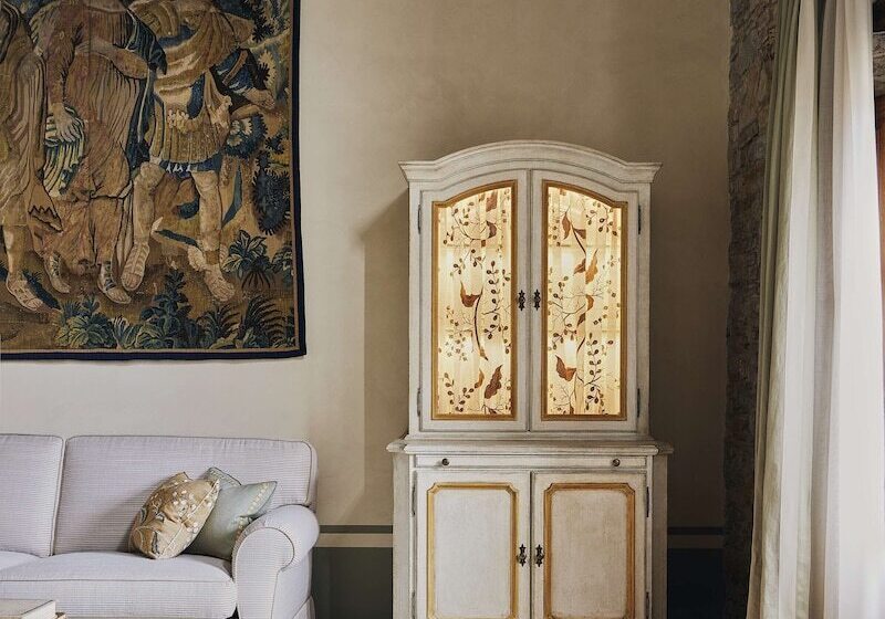 プレミアムジュニアスイート, Castello Di Casole, A Belmond Hotel, Tuscany