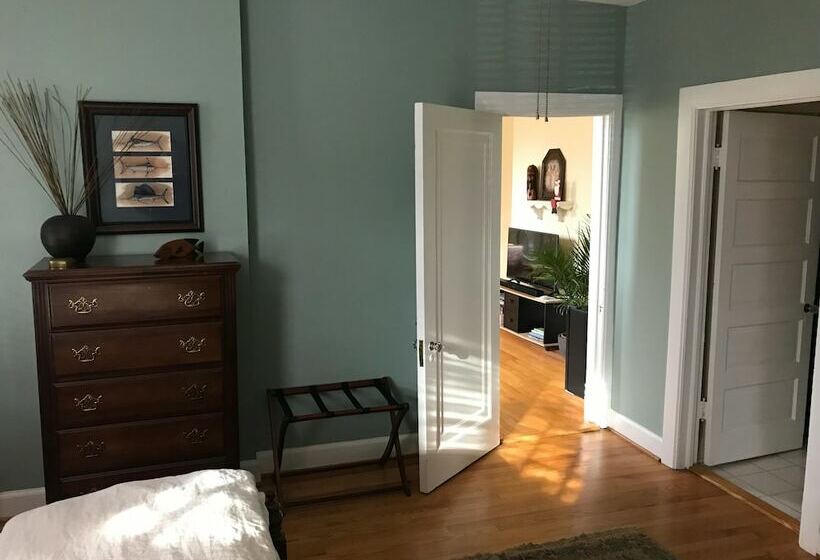 סוויטת סופריור, Charles Bass House Bed & Breakfast