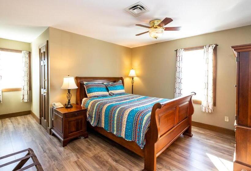 Suite Deluxe, Artists Colony