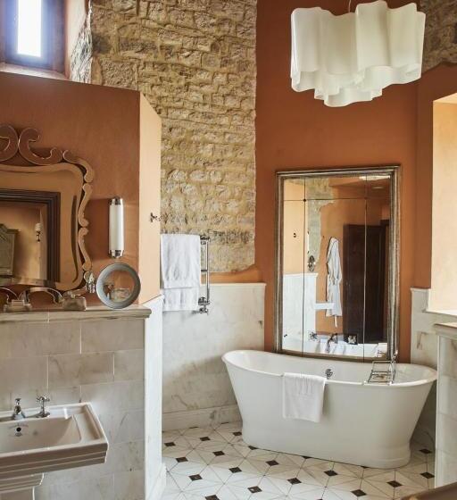 プレミアムジュニアスイート, Castello Di Casole, A Belmond Hotel, Tuscany