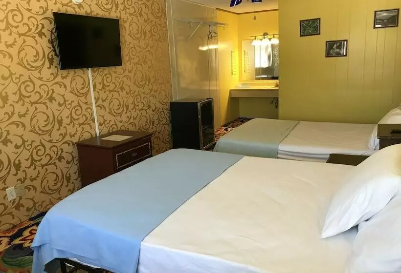 2ダブルベッドのスタンダードルーム, Heritage Inn Mahomet
