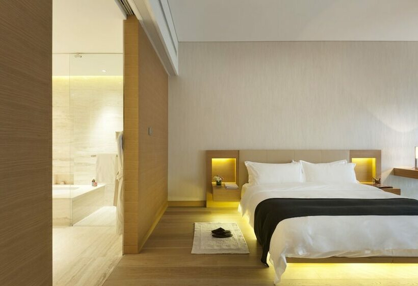 Люкс 2 Спальни, Highxuan Spa