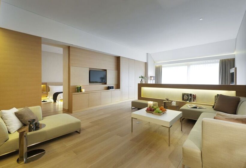 جناح غرفتين نوم, Highxuan Spa