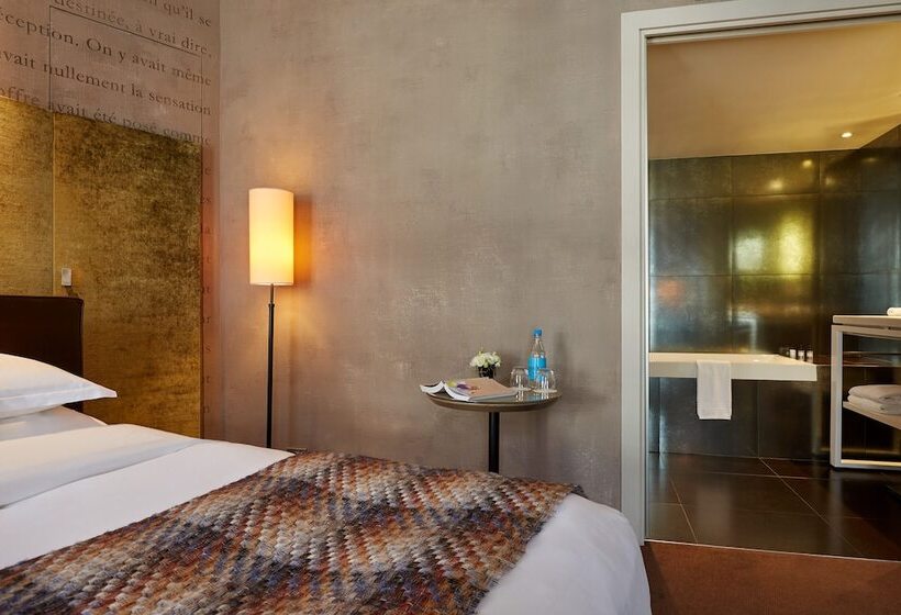 디럭스 룸, Le Pavillon Des Lettres