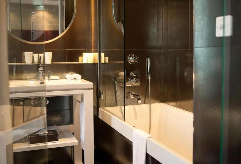 デラックスルーム, Le Pavillon Des Lettres