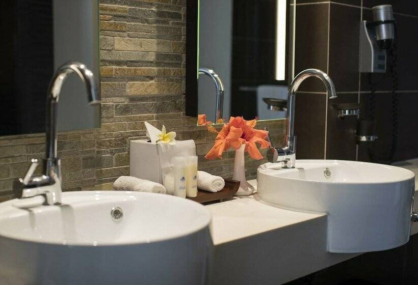 Junior Süit, Crystals Beach Resort Belle Mare, A Member Of Radisson Individuals