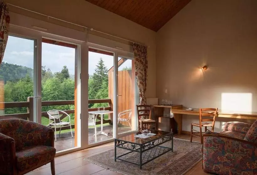 Suite, Neuhauser