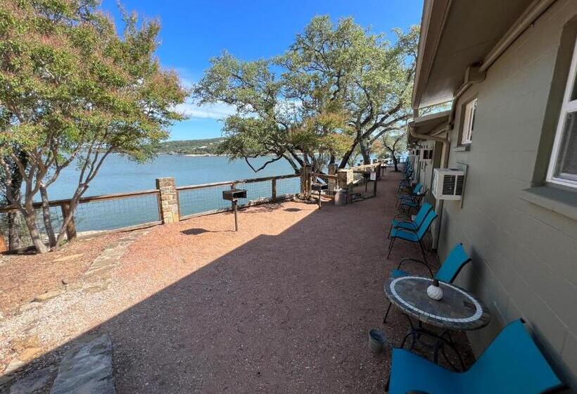 غرفة قياسية مطلّة علي البحيرة, Painted Sky Inn