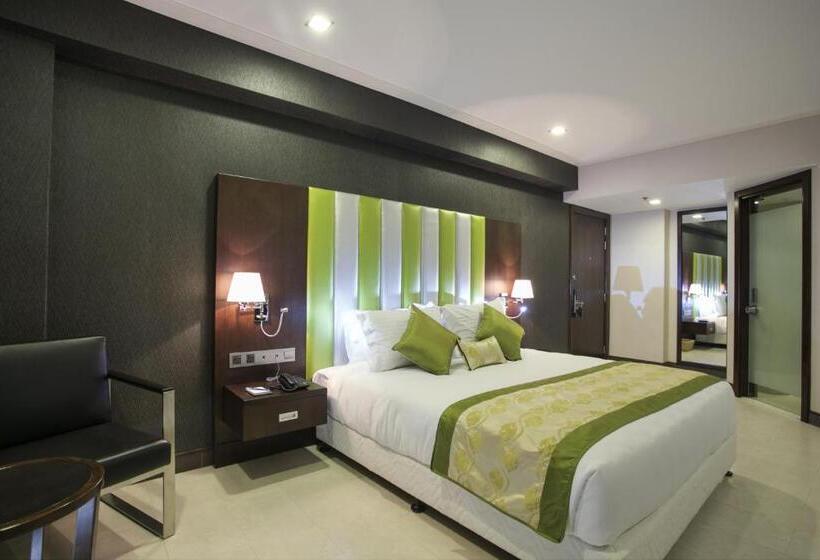 سوئیت با تخت بزرگ, Platinum Grand