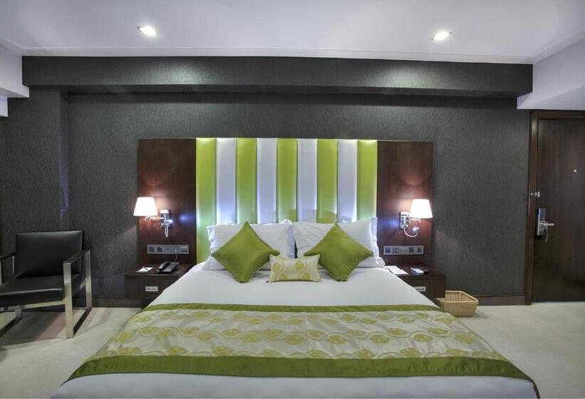 سوئیت با تخت بزرگ, Platinum Grand