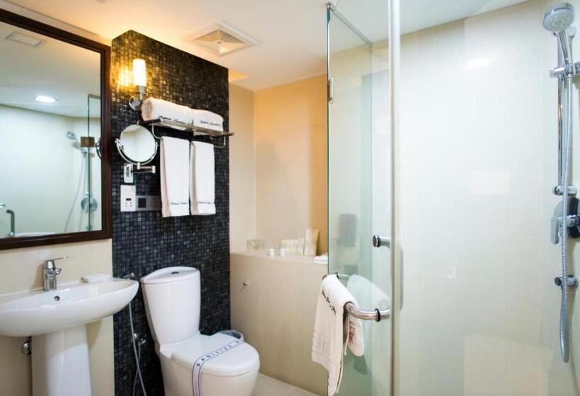 سوئیت با تخت بزرگ, Platinum Grand