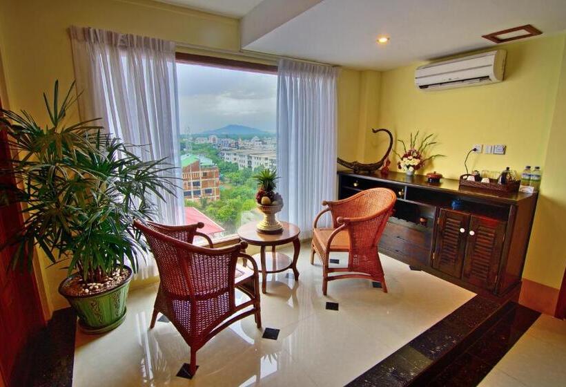 سوییت, Shwe Ingyinn