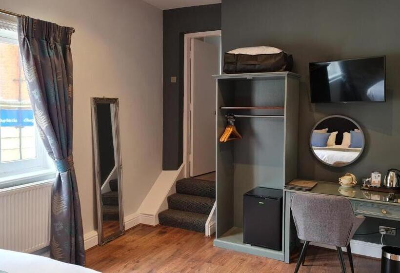 キングサイズベッドのスタンダードルーム, The George Inn