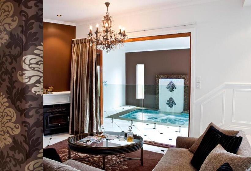 Апартаменты 1 Спальня, The Castle On Tamborine