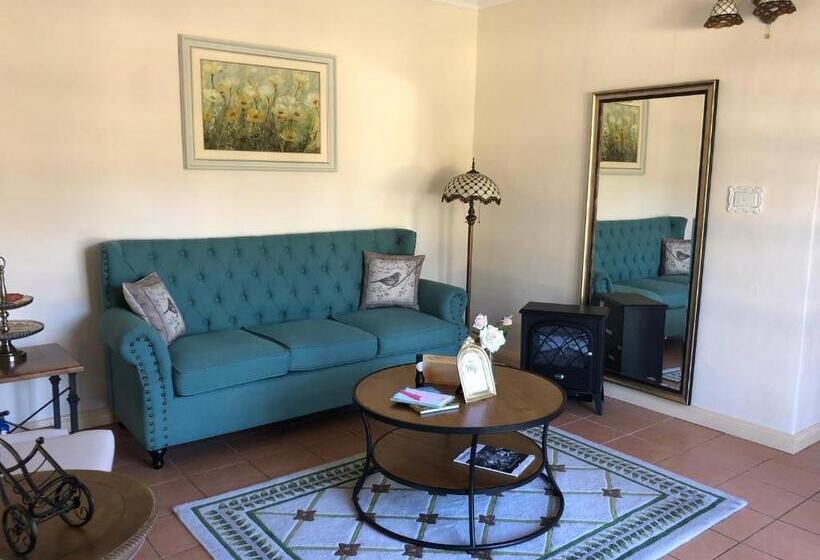 套房带泳池景, Villa Provence