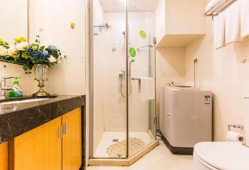 شقة غرفة واحدة, Westlake Service Apartment