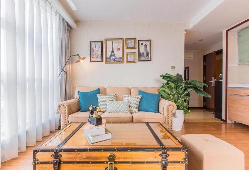 جناح, Westlake Service Apartment
