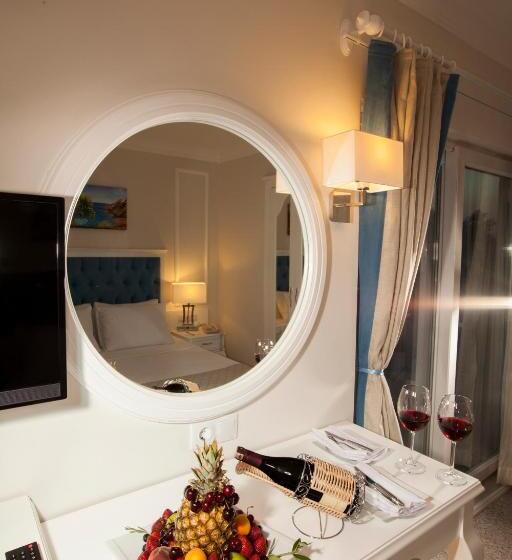 Семейный Номер Вид на Море, Zena Hotel Bodrum