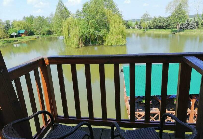 스탠다드 발코니 룸, Restauracja Teo