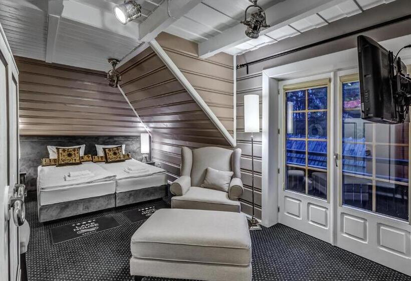 חדר קומפורט, Zajazd Plan